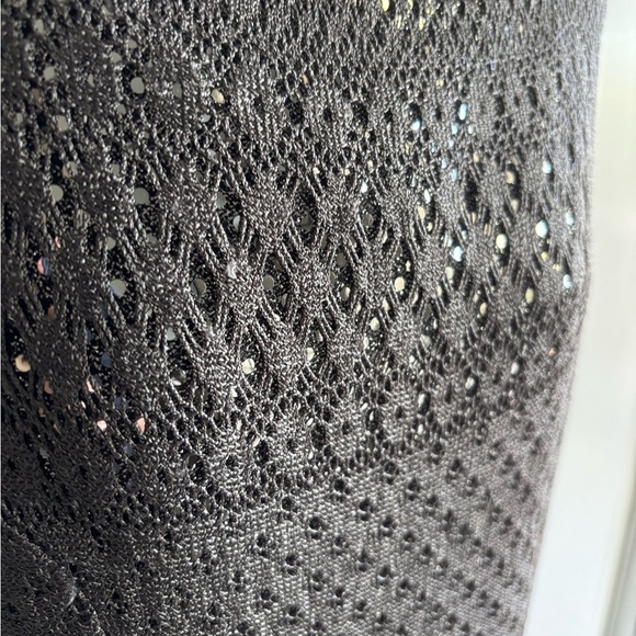 Chic Sleeveless Maxi Dress in Gray - Picture 2 of 6